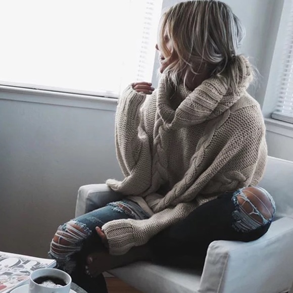 GWENDOLYN-CableKnit Chunky Turtleneck Sweater - Picture 2 of 7